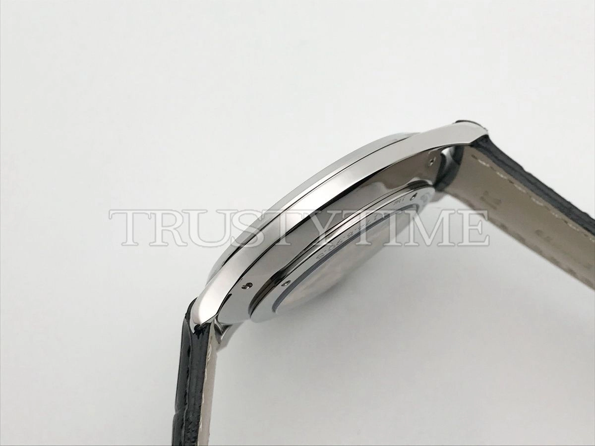 Копия часов Jaeger-LeCoultre Master Ultra Thin Small Second 40mm 1358420