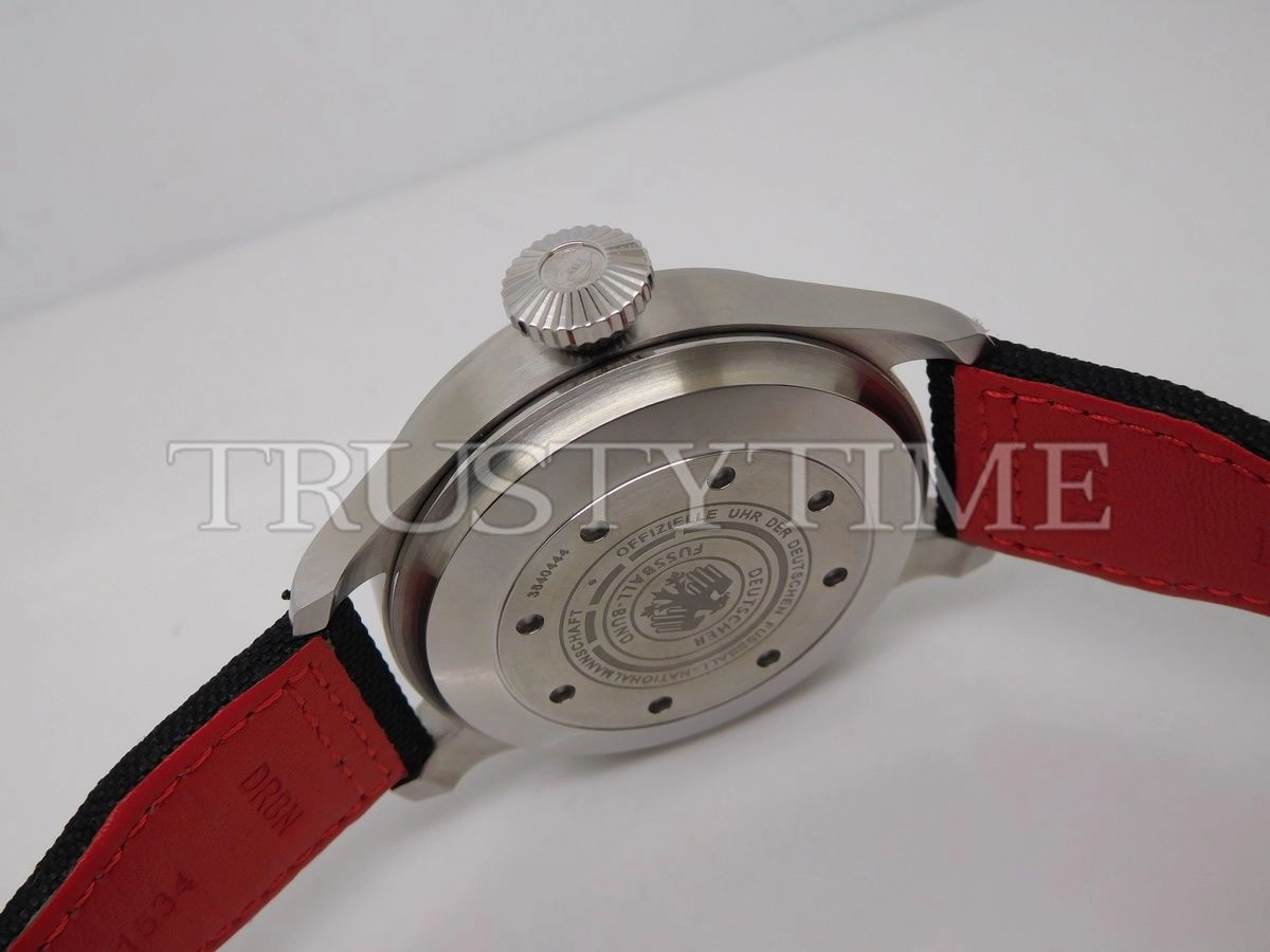 Копия часов IWC Big Pilot's Watch DFB Limited Edition 46mm IW500432