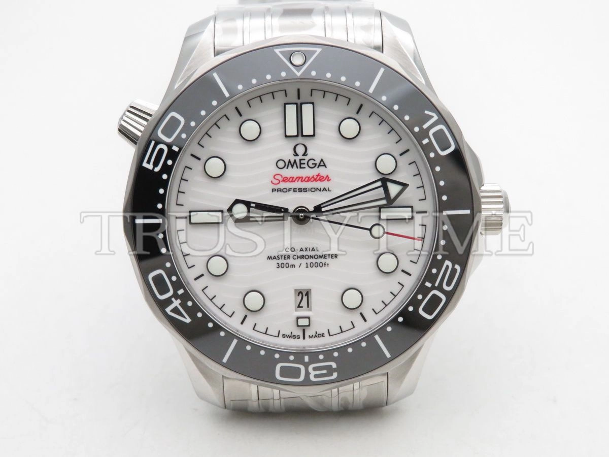 Копия часов Omega Seamaster Diver 300m Co-axial Chronometer 42mm 210.30.42.20.04.001