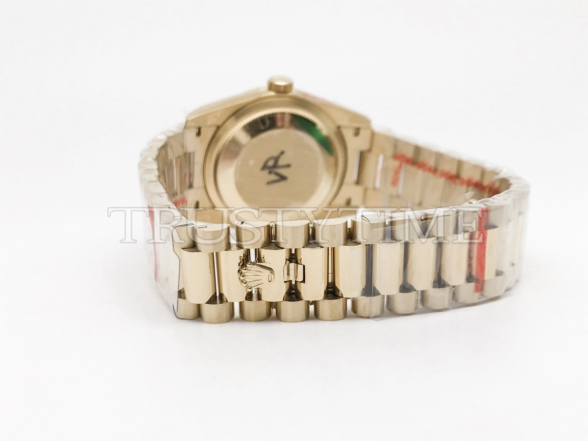 Копия часов Rolex Day-Date 36mm 128238-0130