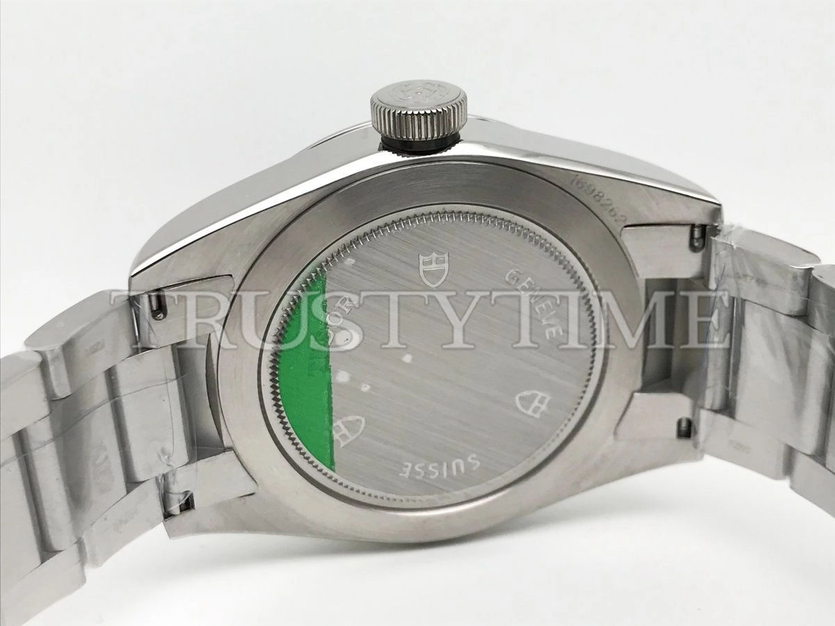 Копия часов Tudor Heritage Black Bay 41mm M79540-0004