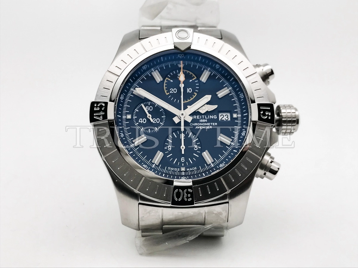 Копия часов Breitling Avenger Chronograph 45 A13317101C1A1