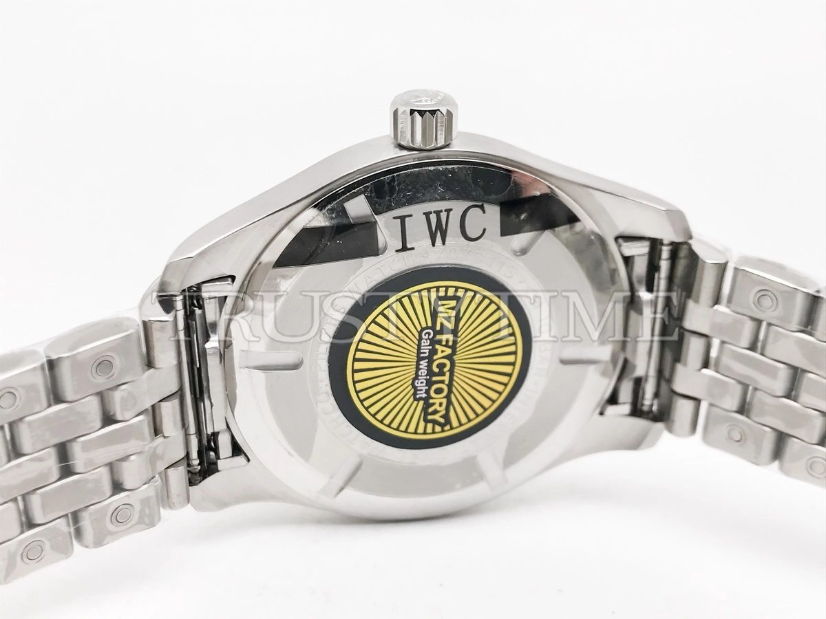 Копия часов IWC Pilot's Watch Mark XX 40mm IW328204