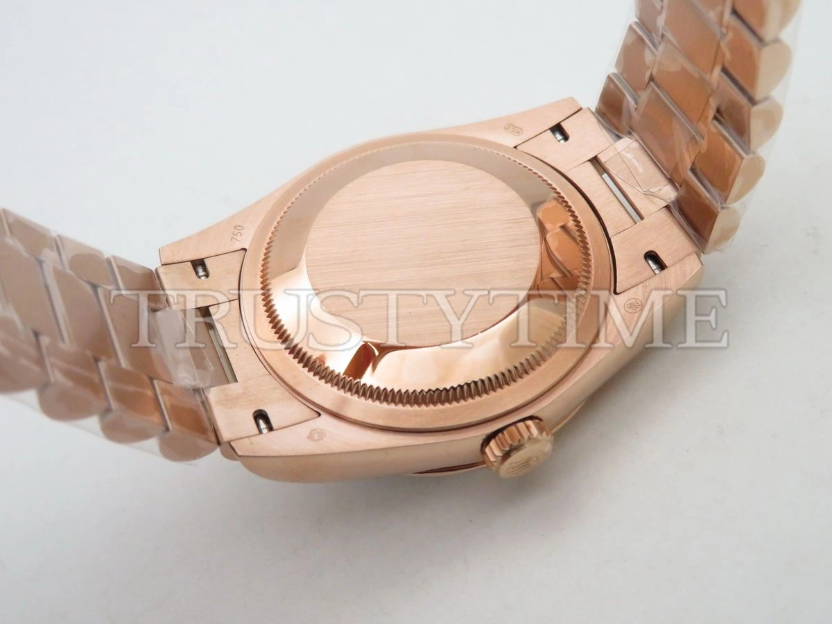 Копия часов Rolex Day-Date 36mm 118235F-0004