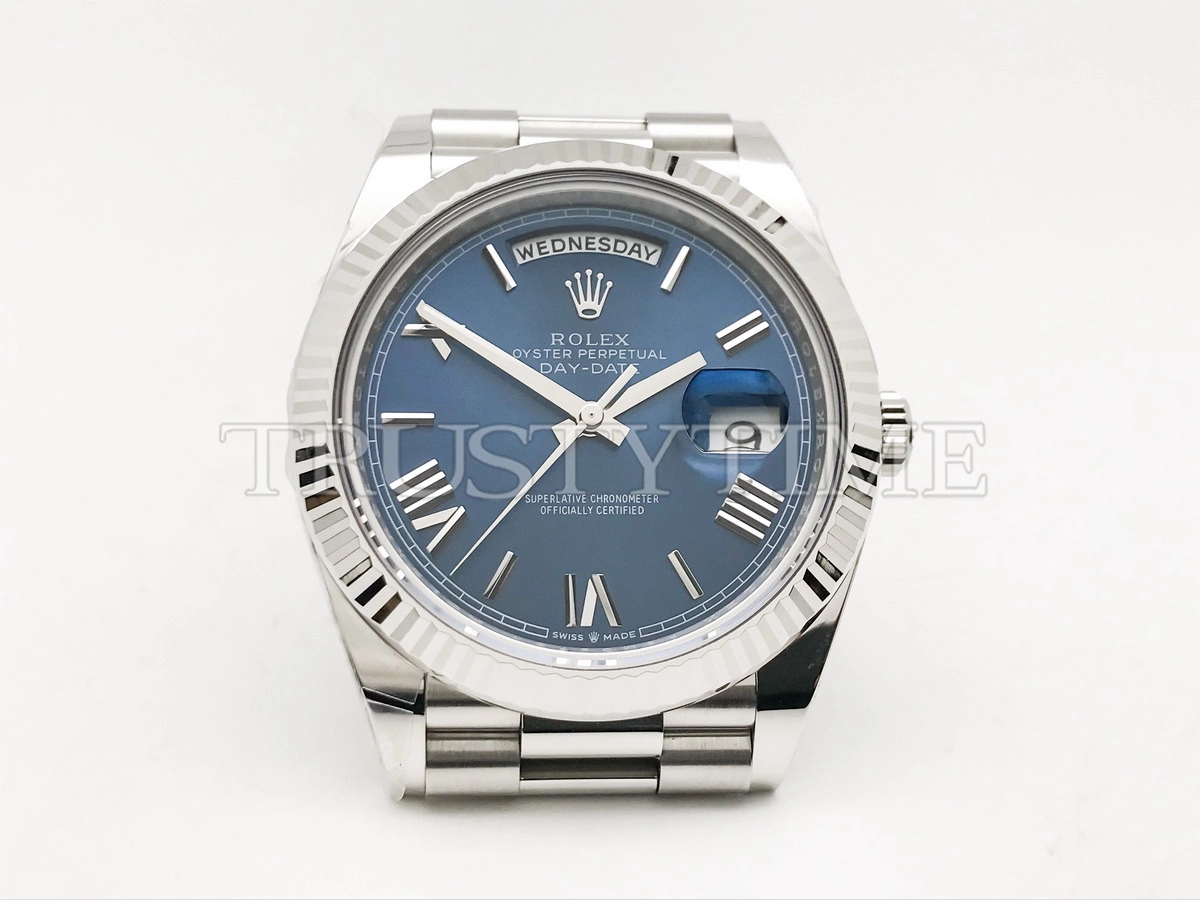Копия часов Rolex Day-Date 40mm 228239-0007