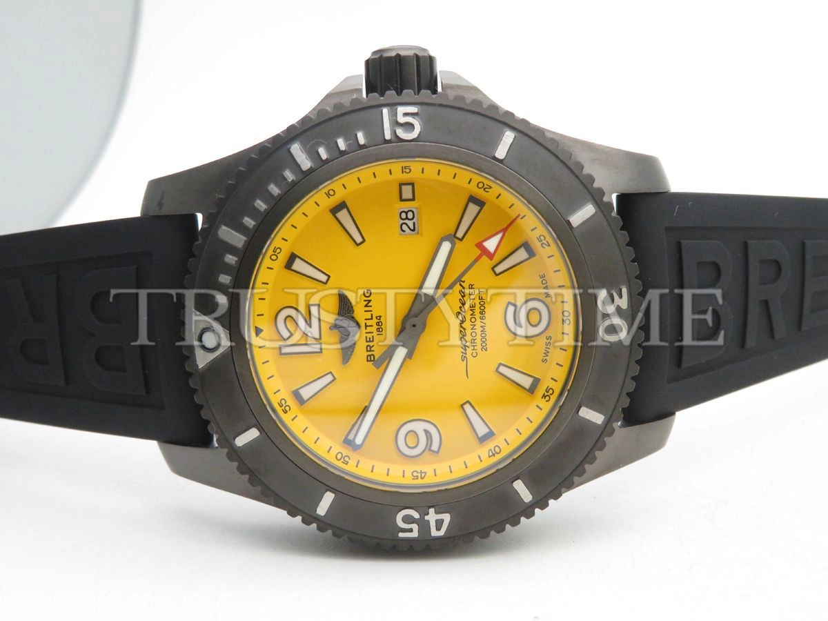 Копия часов Breitling Superocean Automatic 46 M17368D71I1S1