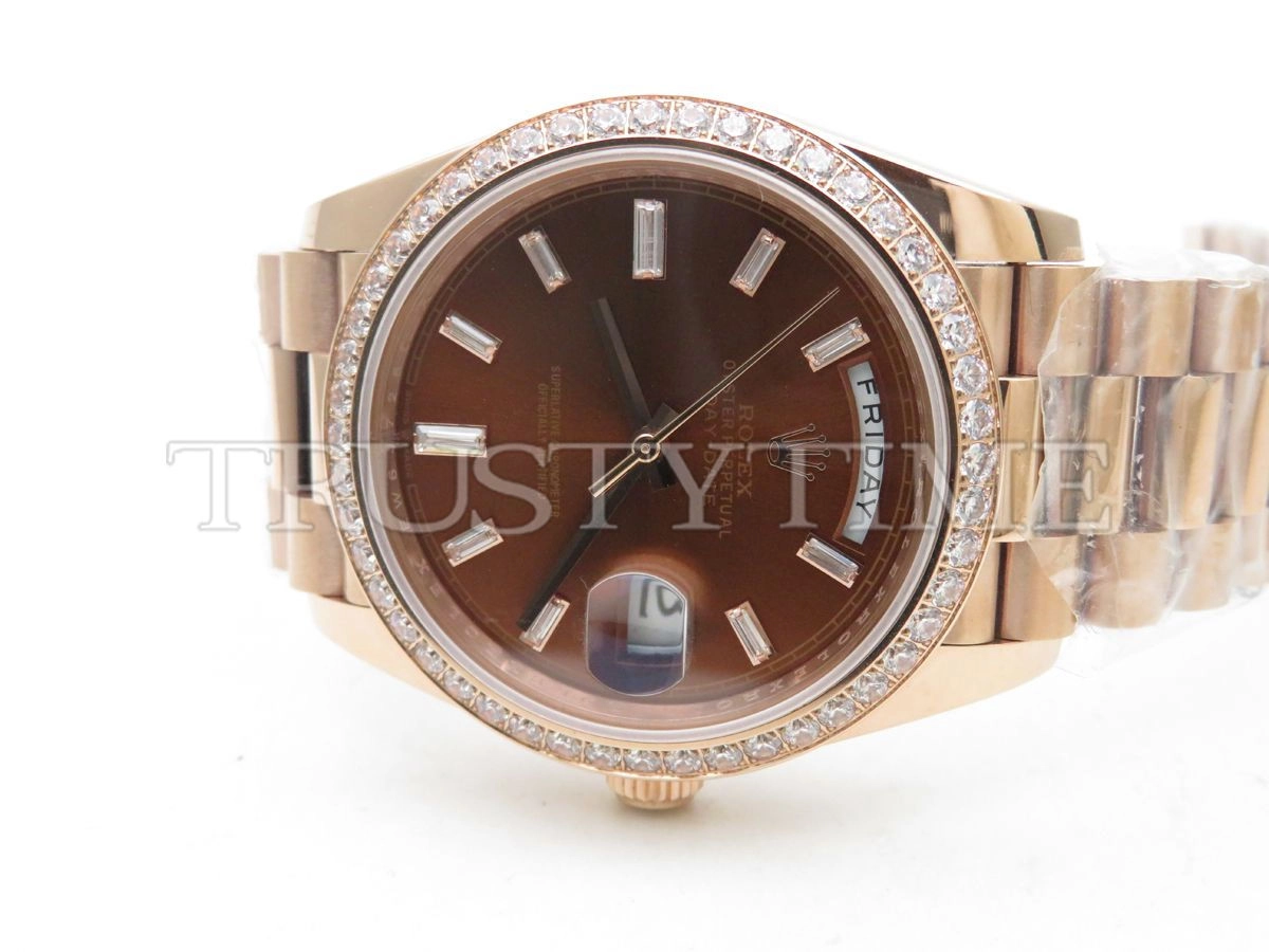 Копия часов Rolex Day-Date 40mm 228345RBR-0006