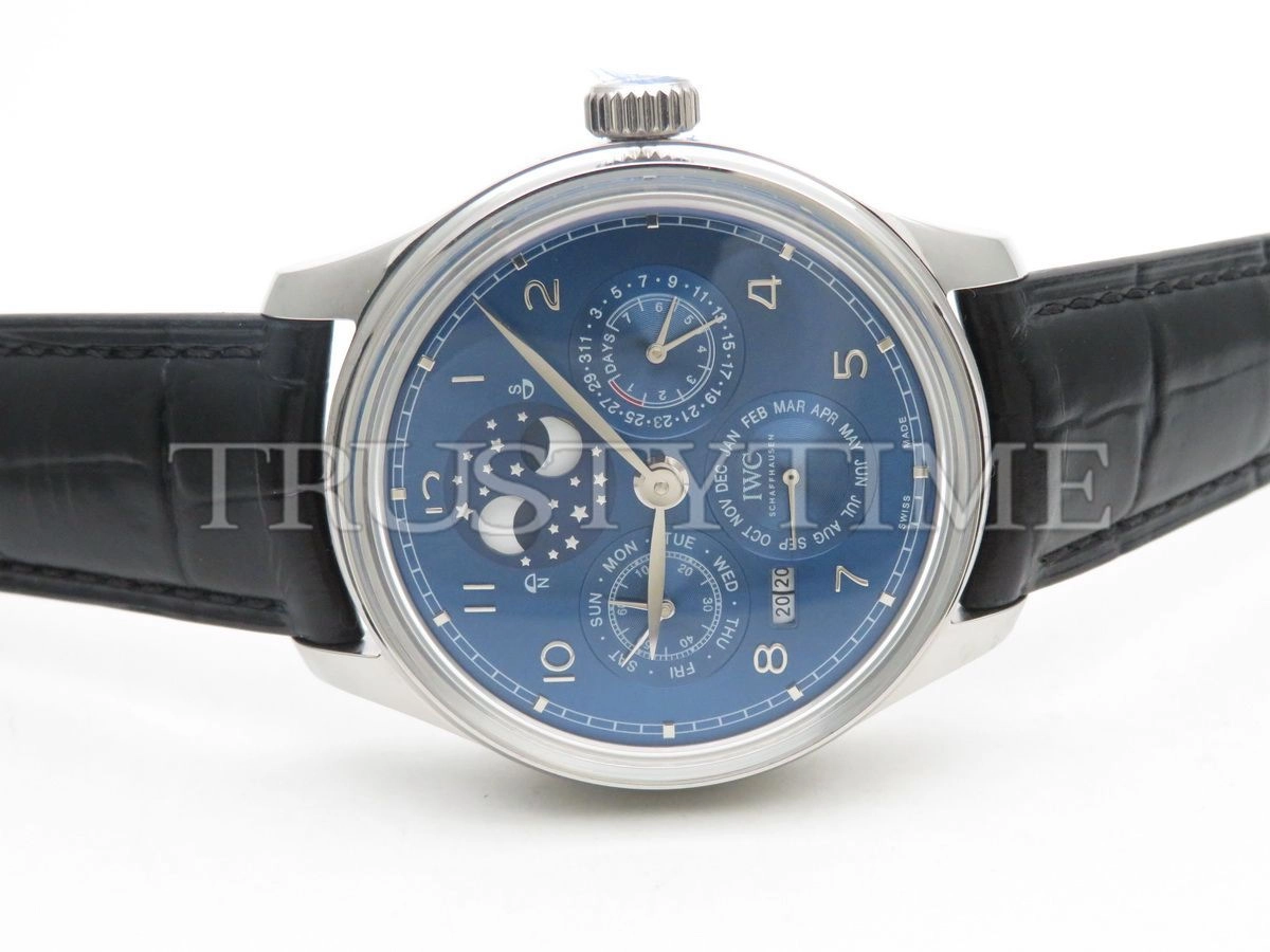 Копия часов IWC Portugieser Perpetual Calendar 44mm IW503401
