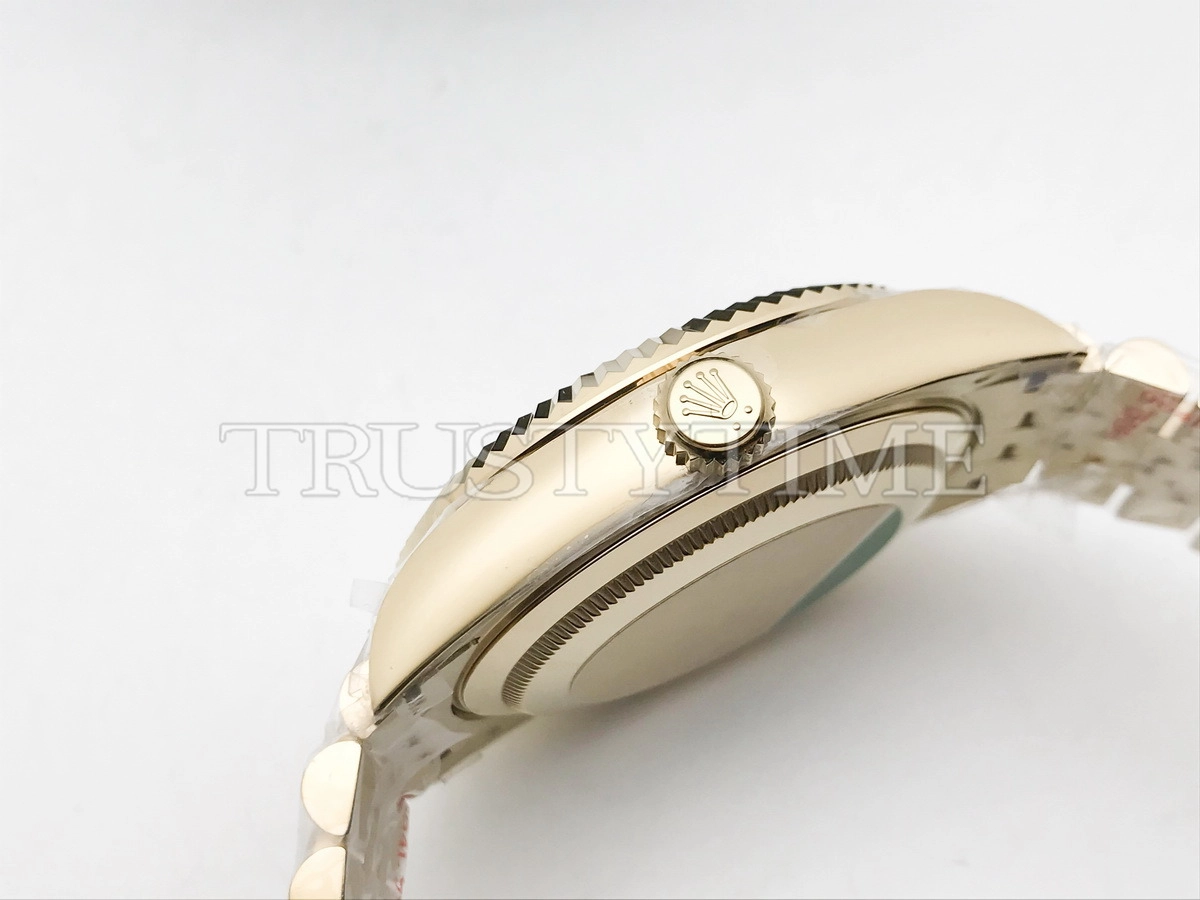Копия часов Rolex Sky-Dweller 42mm 336938-0006
