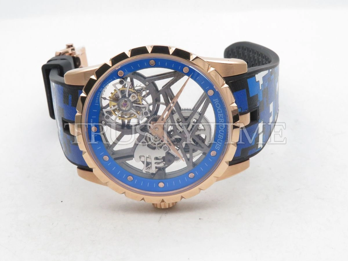 Копия часов Roger Dubuis Excalibur Skeleton Flying Tourbillon Blue
