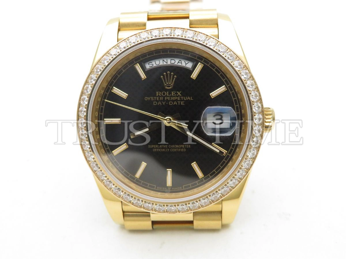 Копия часов Rolex Day-Date 40mm 228348RBR-0004