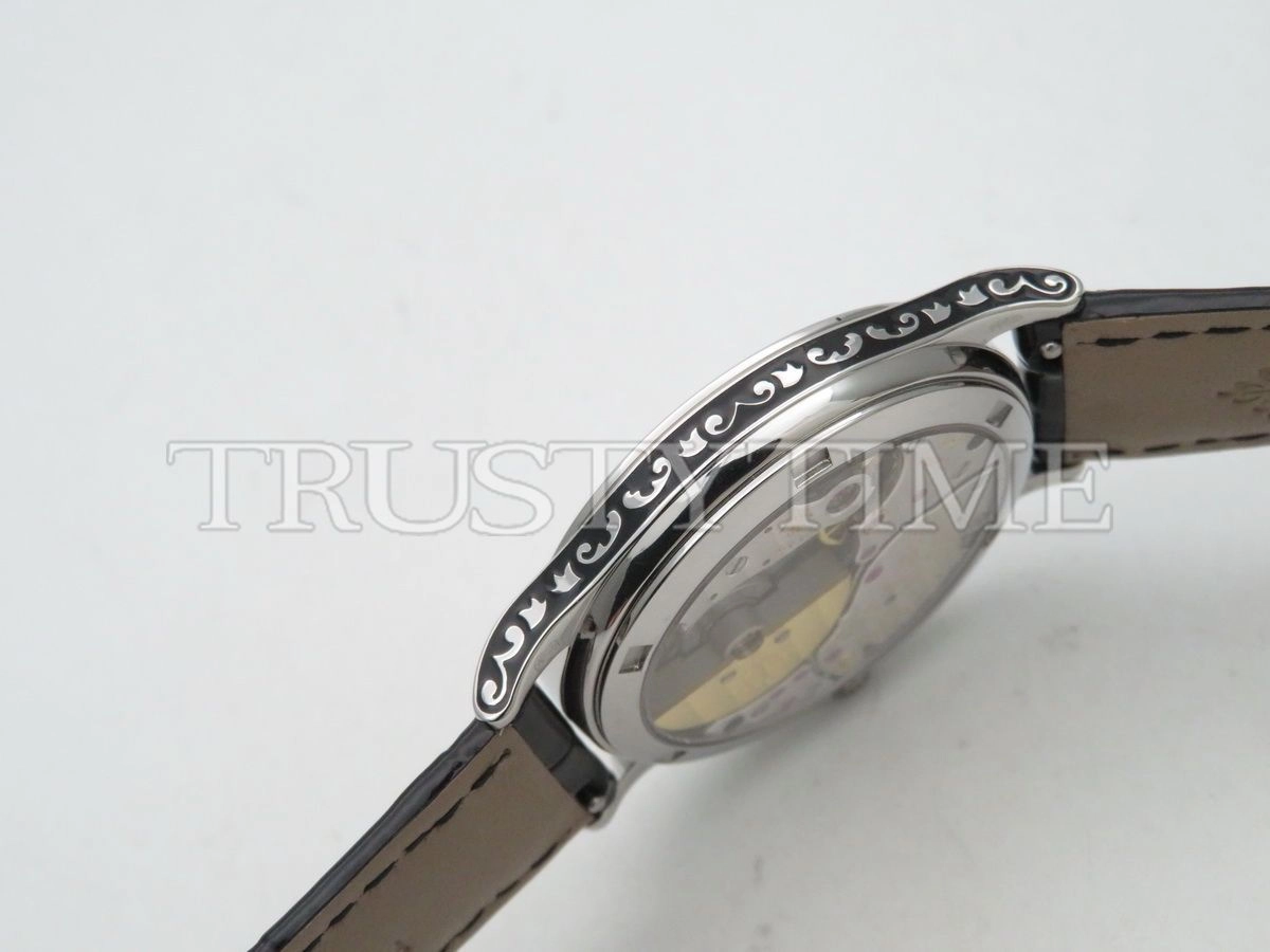 Копия часов Patek Philippe Calatrava Volutes & Arabesques 38mm 5088-100P-001