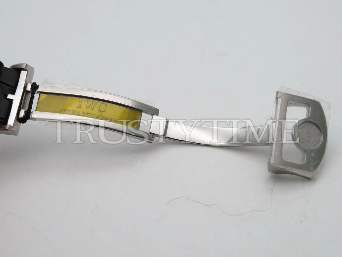 Реплика часов IWC Portugieser Annual Calendar 44mm IW503501 Арт.IW-0615 Копия часов IWC Portugieser Annual Calendar 44mm IW503501 Арт.IW-0615