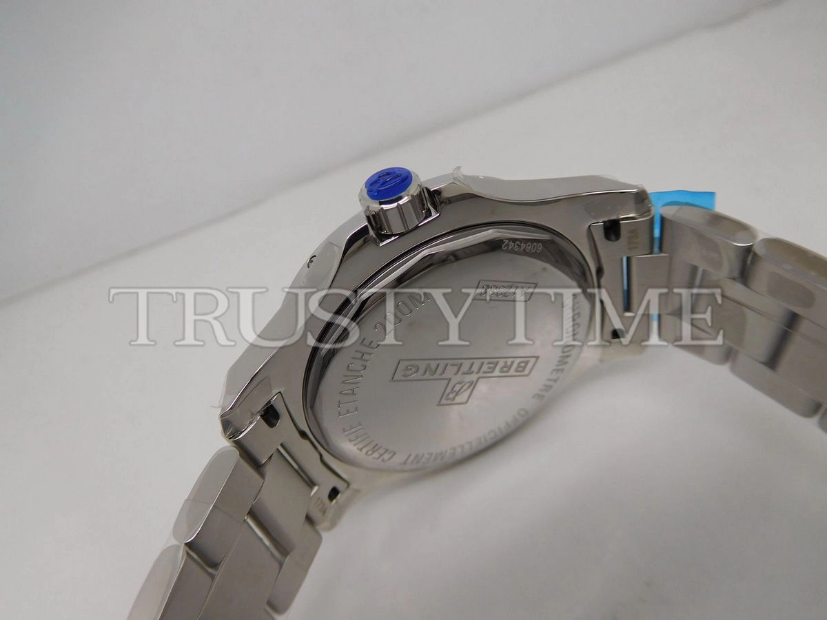 Копия часов Breitling Colt Automatic Stratus 44 A1738811/G791/173A