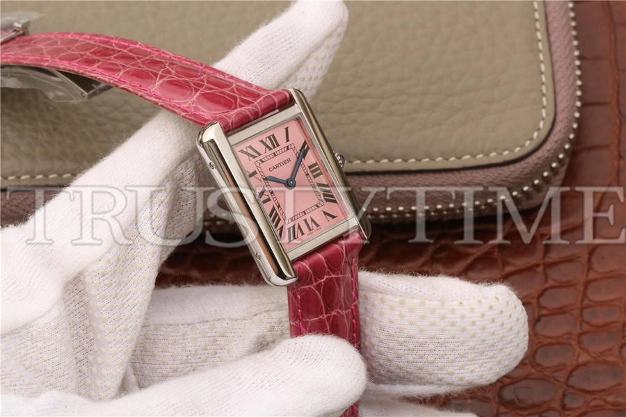 Копия часов Cartier Tank Solo 24 W5200000