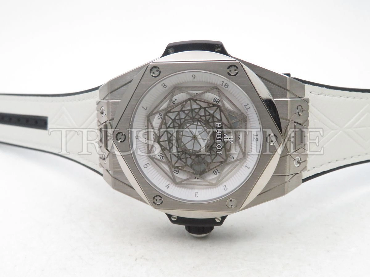 Копия часов Hublot Big Bang Sang Bleu 45mm 415.NX.2027.VR.MXM18