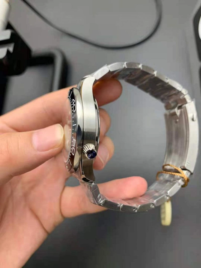 Копия часов Omega Seamaster Diver 300m Black