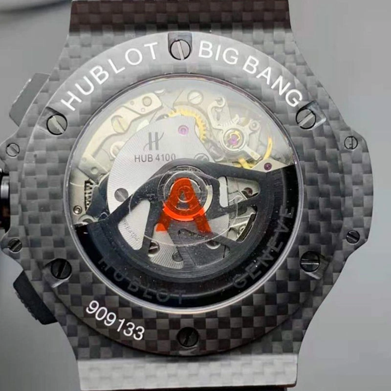 Реплика часов Hublot Carbon Fiber