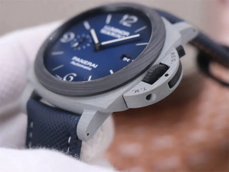 Реплика Panerai PAM 1663 Титановый корпус