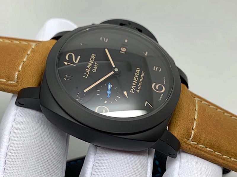 Реплика часов Panerai Luminor GMT PAM1441