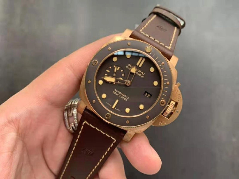 Реплика часов Panerai Submersible Bronzo PAM968