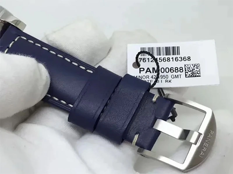 Реплика часов Panerai Luminor GMT PAM688