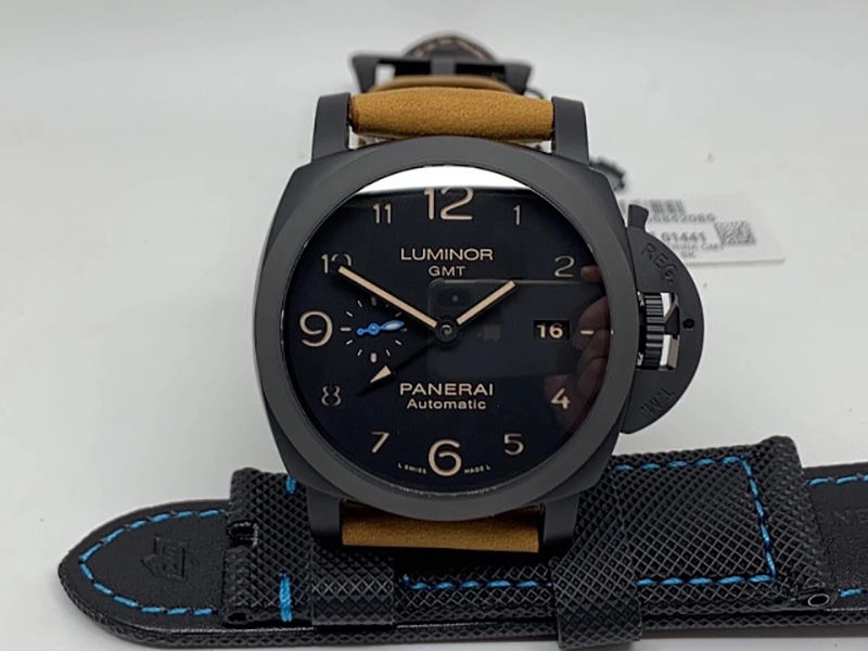 Реплика часов Panerai Luminor GMT PAM1441