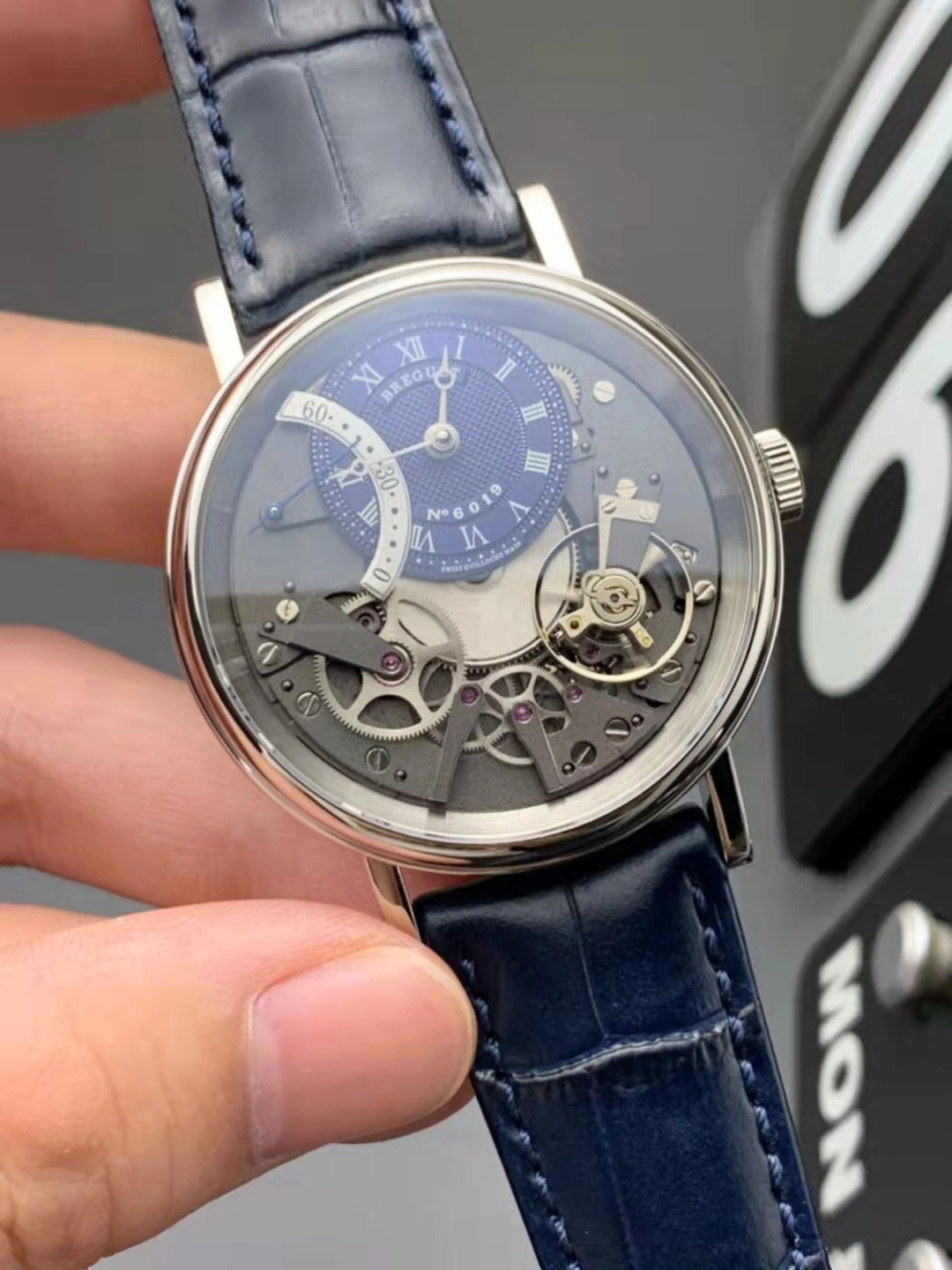 Скелетонированный циферблат Breguet Tradition 7097BB