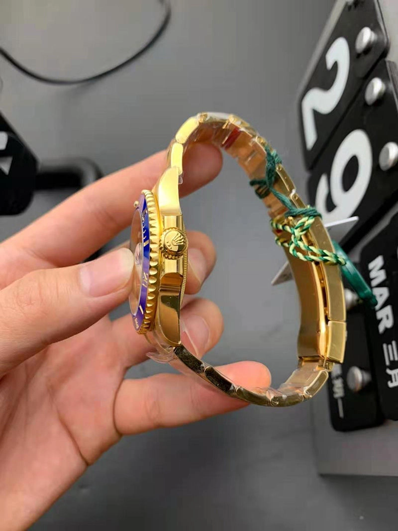 Копия часов Rolex Submariner 116618LB с синим циферблатом
