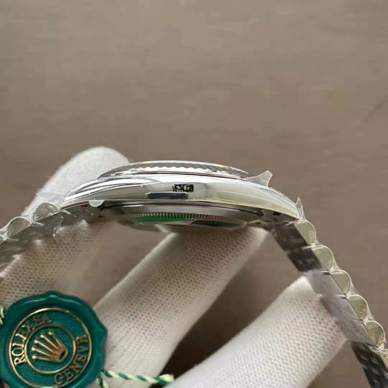 Реплика часов Rolex Datejust Blue Jubilee Реплика часов Rolex Datejust Blue Jubilee