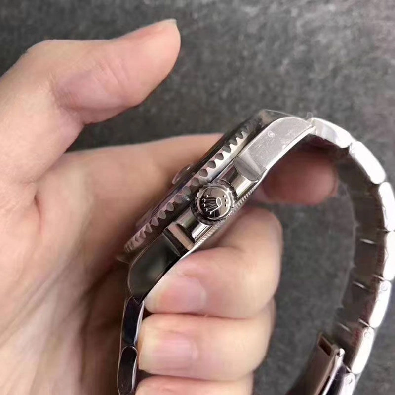 Реплика часов Rolex GMT-Master II 116710 Batman V11 от Noob