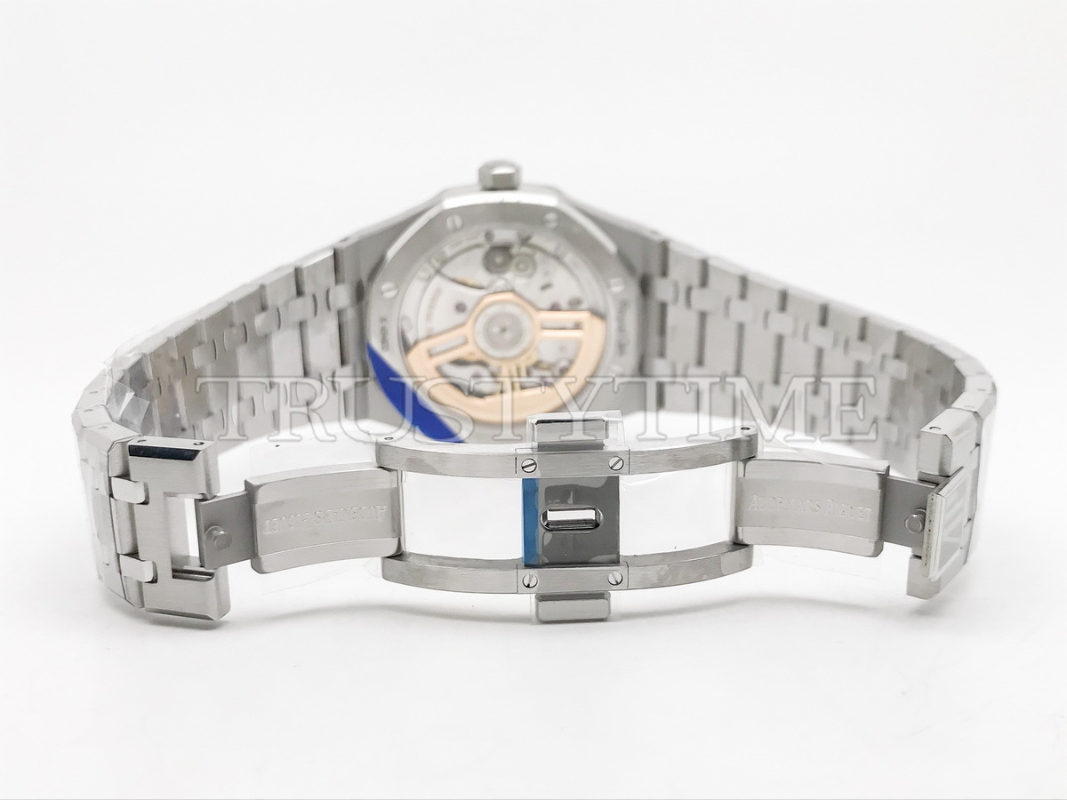 Копия часов Audemars Piguet Royal Oak Selfwinding 15510ST.OO.1320ST.07 Арт.AP-1221