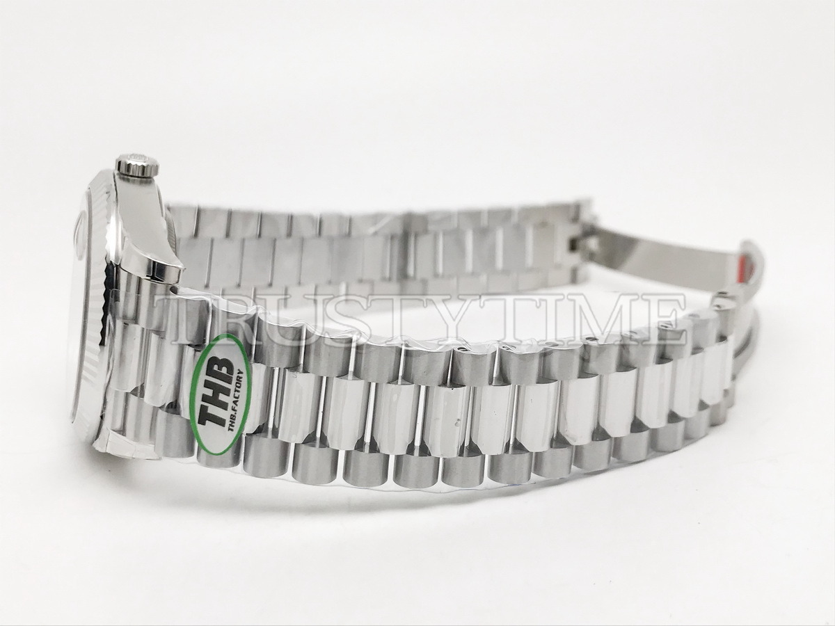 Копия часов Rolex Day-Date 40mm 228239-0078