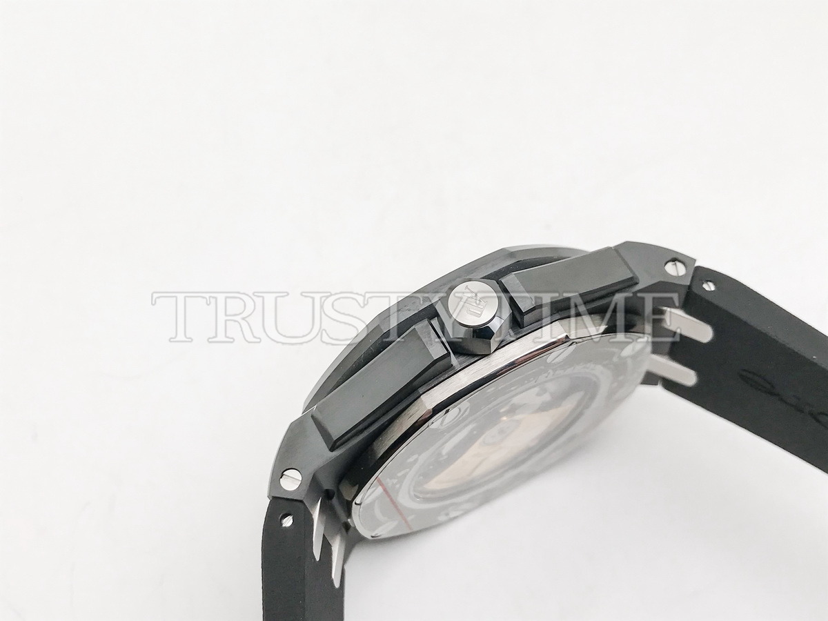 Копия часов Audemars Piguet Royal Oak Offshore Diver Ceramic 15707CE.OO.A002CA.01