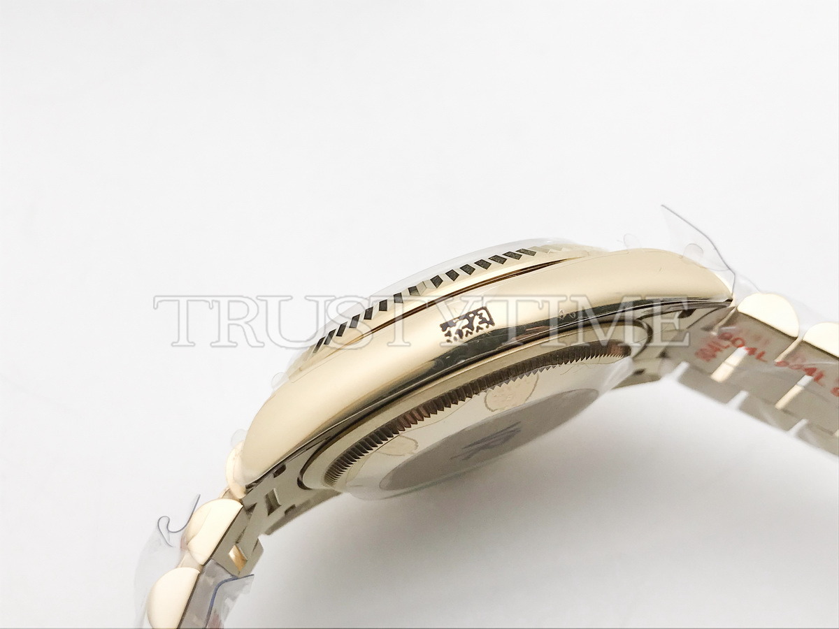 Копия часов Rolex Day-Date 36mm 128238-0022 Арт.RX-1792