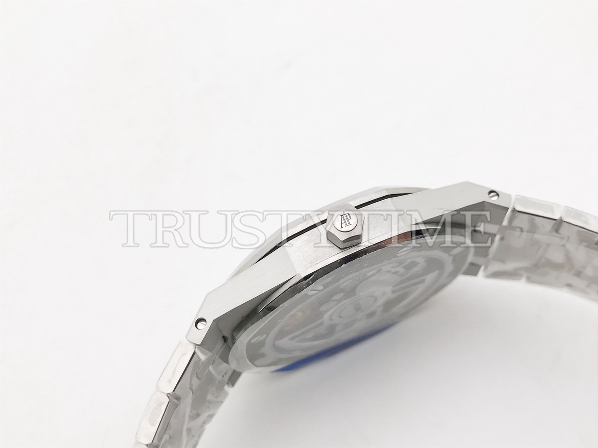 Копия часов Audemars Piguet Royal Oak Jumbo Extra-Thin Openworked 50th Anniversary 16204ST.OO.1240ST.01 Арт.AP-1211