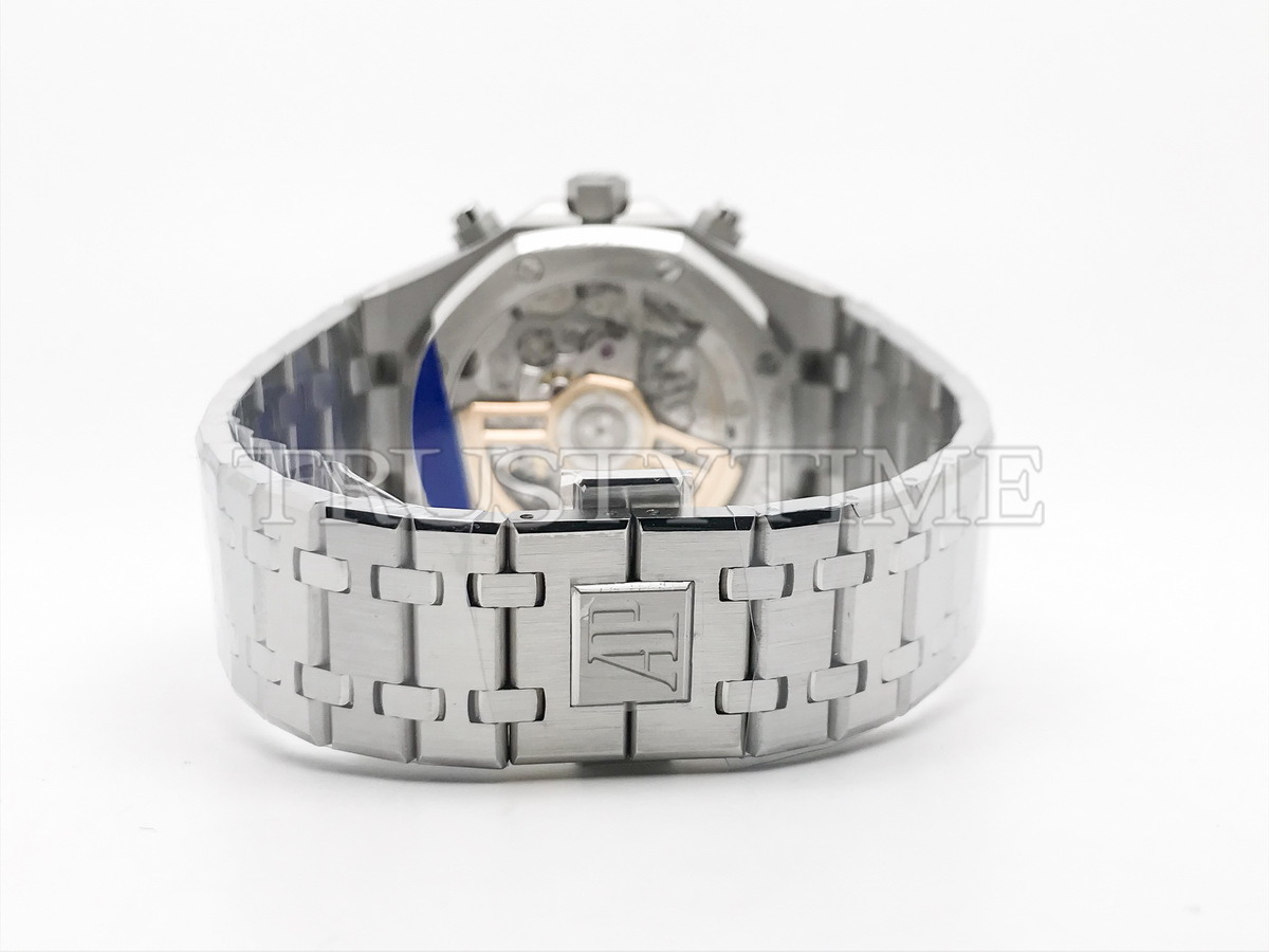 Копия часов Audemars Piguet Royal Oak Selfwinding Chronograph 26240ST.OO.1320ST.08 Арт.AP-1188