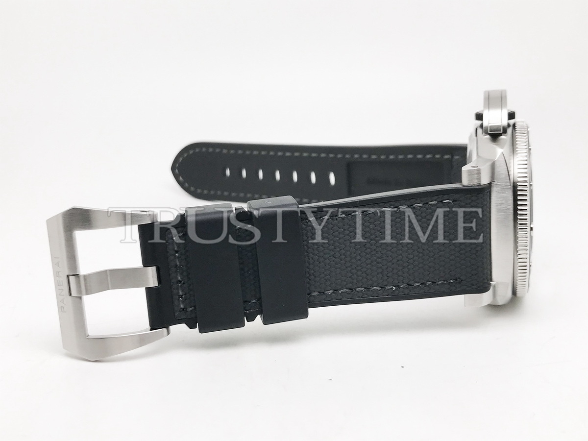 Копия часов Panerai Submersible QuarantaQuattro Luna Rossa 44mm PAM01681 Арт.PN-0926