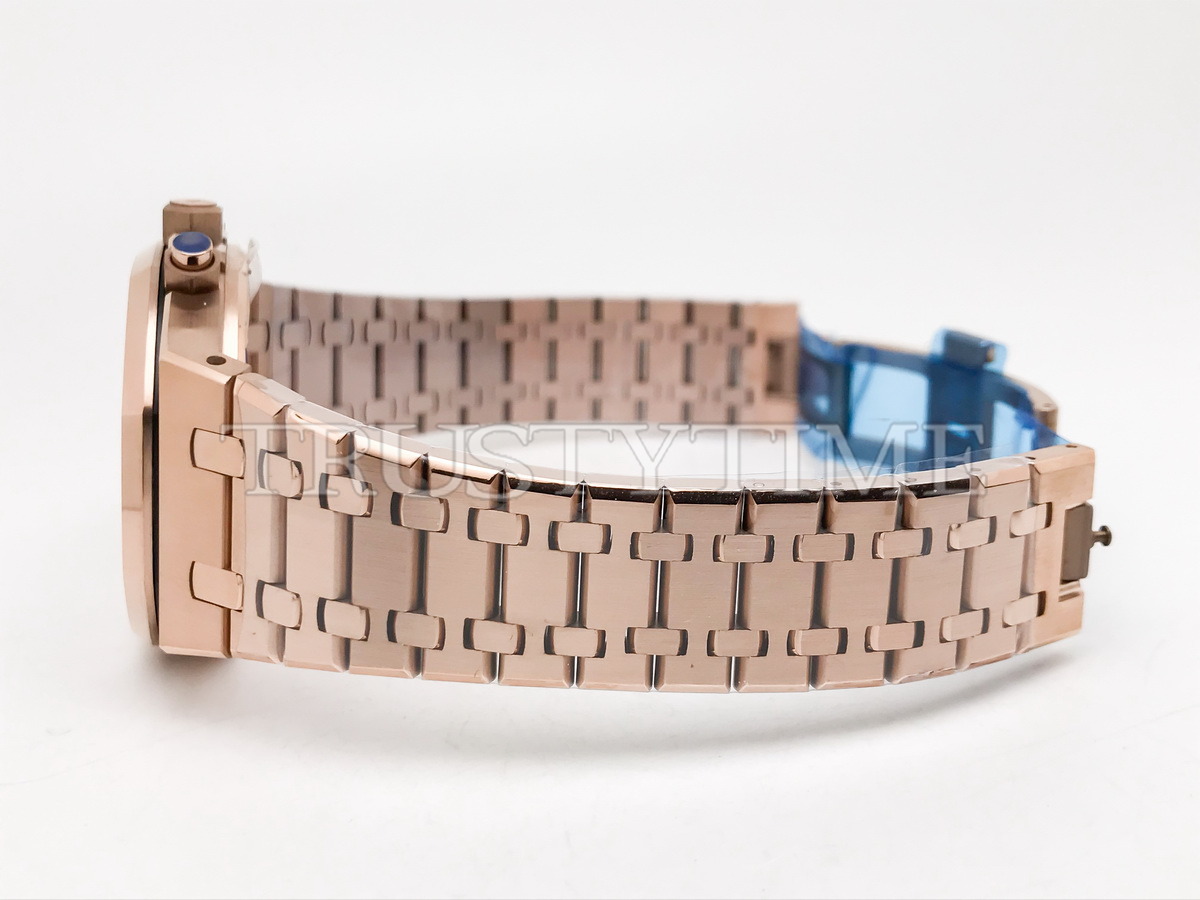 Копия часов Audemars Piguet Royal Oak Selfwinding Chronograph 26331OR.OO.1220OR.01